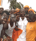 Football/Qualificiation des Elephants au Mondial 2006: Abidjan 

explose de joie