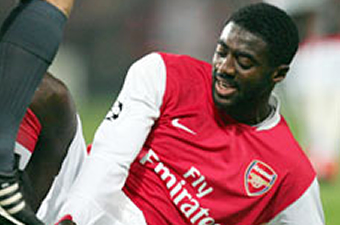 Football/ Arsenal : 1 mois d’indisponibilité pour Eboué, 2 semaines pour Kolo