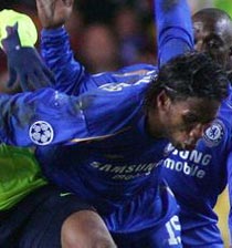 Football/  Drogba et Ronaldinho : Les chaises musicales