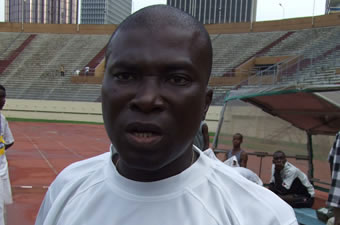 Football / Encadrement du Stella club d’Adjamé : Aka Kouamé démissionne, Basile Wolé en pompier