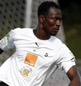 Football/ Didier Zokora : "Ça me ferait plaisir si Drogba remportait le championnat"