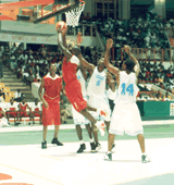 Basket-ball : championnat d?Afrique des clubs / Le Z?nith et l?ABC en qu?te d?un billet pour les quarts